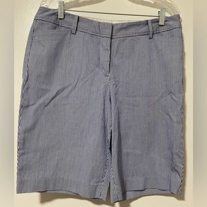 Talbots Blue White Stripe Perfect Short Sz 10